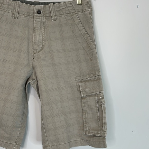 BC Clothing Men's Cargo Shorts Tan Plaid Pockets Cotton Size 32 - Picture 5 of 10